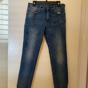 Men’s American Eagle jeans